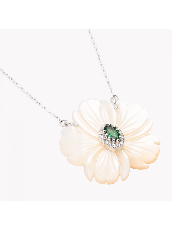 Collier en acier nacre fleur vert